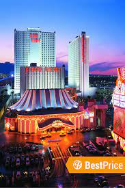 The Circus Circus Hotel In Las Vegas Is The Ultimate Rv Park We Ve Got The Best Price On Circus Circus Hotel Las Vegas Hotel Casino Las Vegas Las Vegas Hotels