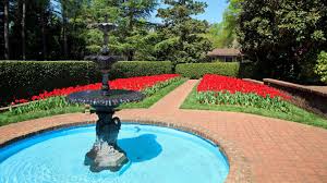 Charlotte's airport, the charlotte douglas international airport, is a major hub for domestic and if you're planning on travelling to durham, consider asking your rental agency if your car is equipped with an nc quick pass. Ekp7nstgsk5rnm