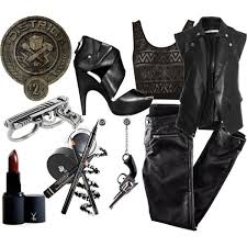 Designer Clothes Shoes Bags For Women Ssense Hunger Games Districts Hunger Games Outfits Hunger Games Fashion