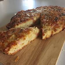 People Are Making Delicious Pizza Bread In Their Slow Cookers You Only Need Four Ingredients