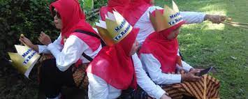 Jual seragam tk tpa batik madani hijau no 4 di lapak depot iqro madani bukalapak from s1.bukalapak.com. Model Seragam Tpq Modern Polos Terbaru Pontren Com