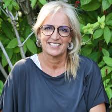 MADEIRA OFFICIAL TOURIST GUIDES