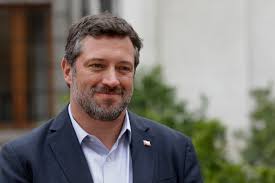 El precandidato presidencial y ex presidente de bancoestado, sebastián sichel entregó sus motivaciones para postulara la presidencia, señalando que le falta calle a la derecha y que un. Datei Sichelramirez Jpg Wikipedia