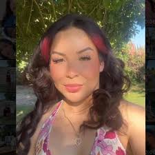 Lizbeth Silva (@lizz.s_) • Instagram photos and videos