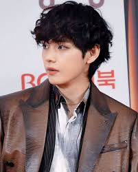 Phainon and Mydei (I keep finding pics of them lol) #FateHusbandos  #Husbandos #Husbando #HonkaiStarRail #Honkai #HSR #Mydei #Phainon Artist:  https://x.(.)com/xx_senon_998/status/1887436381770948950 Group:  https://www.facebook.com/groups/2298432737092208