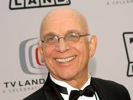 Gavin macleod, the veteran supporting actor who achieved stardom as murray slaughter, the sardonic tv news writer on the mary tyler moore show, before going on to even bigger fame as the. Nqcrpevjrrad5m