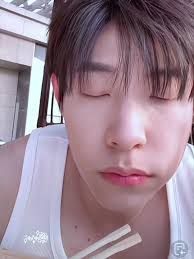 Exploring Wang Nan's Charisma and Masculinity