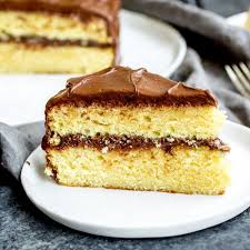 This Easy Yellow Butter Cake Recipe Is A Homemade Yellow Cake Made With Butter Instead Of Oil It Is A Ri Butter Cake Recipe Cake Recipes Homemade Cake Recipes