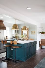 Episode 8 Season 5 Hgtv S Fixer Upper Chip Jo Gaines Fixer Upper Kitchen Home Kitchens Kitchen Remodel