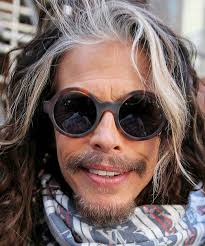 Sweetheart, do you still enjoy my music I want my special woman to answer  yesssss.. 🥰❤️