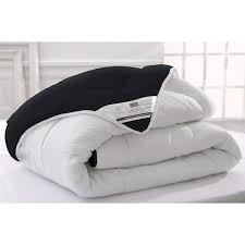 En dessous de 18 °c, il est recommandé de choisir une couette hiver ou couette chaude et. Couette Mi Saison Bicolore Noir Blanc 220x240cm 2 Personnes 340gr M J K Markets