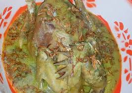 Ayam ingkung khas yogyakarta merupakan salah satu makanan yang disajikan saat acara syukuran. Cara Memasak Ayam Ingkung Untuk Pemula