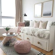 Great Ideas For Beginners In Living Room Decoration 2019 Page 39 Of 39 My Blog Room Ideas Bedroom Room Decor Daybed Room