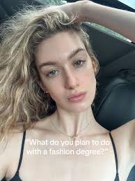 Dillards Elizabeth Damrich