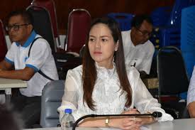 ️ คุณสุภาพร กำเนิดผล (น้ำหอม) รองนายก อบจ.สงขลา # ร่วมเค. à¸›à¸£à¸°à¸Šà¸²à¸˜ à¸› à¸•à¸¢ à¸§à¸²à¸‡ 3 à¸• à¸§à¹€à¸• à¸‡ à¸§ à¸²à¸— à¸£à¸­à¸‡à¸™à¸²à¸¢à¸à¸­à¸šà¸ˆ à¸ªà¸‡à¸‚à¸¥à¸² Hatyaifocus Com