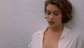 Any time i see alyssa milano, any time, i always get this scene in front of my eyes. Alyssa Milano Vampire Scene Photo Erotica