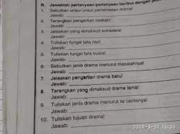Dalam pementasan drama, drama rnempunyai posisi yang penting. Tolong Untuk Besok Aku Butuh Jawabannya Brainly Co Id