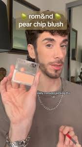 Ok slay 🍐 pear chip blush #viralmakeup #koreanmakeup #kbeauty  #makeuptrends #beigeblush