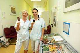 Blut Spenden Und Eis Essen