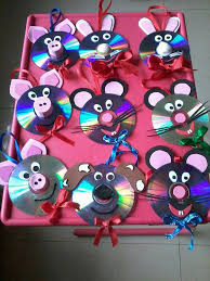 Ratoncito Elabrados Con Cds Y Goma Eva Basteln Maus Basteln Recycling Fur Kinder
