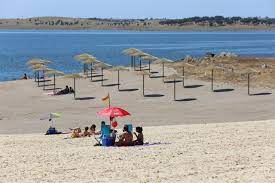 Reguengos De Monsaraz Bandeira Azul Para Praia Fluvial De Monsaraz Linhas De Elvas