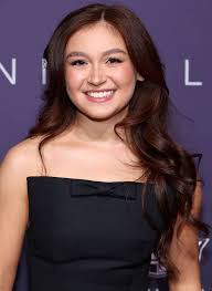 XO, Kitty Cast Then Vs. Now