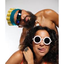 Stringsnskins (@stringsNskins) • Facebook