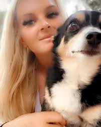 lookaside.instagram.com/seo/google_widget/crawler/...