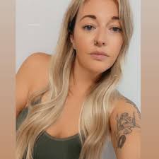 What is a good shampoo for colored hair?