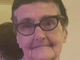 Bonnie Hartman's Instagram, Twitter & Facebook