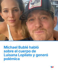 El cantante intentó hacer un chiste sobre cómo es convivir con la actriz  argentina y otra vez volvió a dar que hablar  https://todonoticias.info/3TQR5Cj