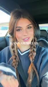 Hannah Deal's Instagram, Twitter & Facebook