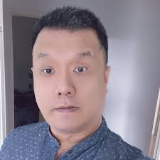 Hi, I use this setup. I try to use the revolve speaker like a rear central  speaker, for my smart soundbar 600, it sounds good. My trouble is, if I buy  another