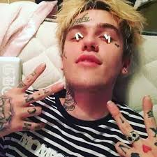 Lil peep, born 1st november 1996 in allentown, pennsylvania, usa, had the birth name gustav elijah ahr. Lil Peep Autopsie Ergebnis Ex Von Bella Thorne War Mit Drogen Vollgepumpt Promicabana