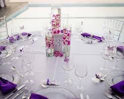 Orchideen Tischdeko Mehr Beispiele In Der Bildergalerie Orchideen Blumen Fur Hochzeit Tischdeko