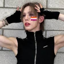 Cora Knight (@cora_knight)