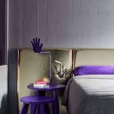 We'll show you how to create a stylish and tranquil environment where sweet dreams abound. Seven Bedrooms With Eye Catching Statement Walls