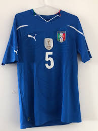 Ao longo de sua história, os azzurri somam quatro títulos para a felicidade da nação, alívio dos jogadores e satisfação do ditador benito mussolini, a itália era campeã do mundo! Camisa Selecao Italiana De Futebol Roupa Esportiva Masculino Puma Usado 42108471 Enjoei