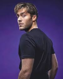 Hopefully darin's video will help. Benjamin Ingrosso Updates On Twitter Benjamin S Second Album Is Inspired By The 90 S Swedish Pop He Also Has Two Albums On The Way Written In English One Of Them Is