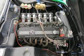 Jeff Hecox On Drivetribe Bmw M30 Group 2 Racing Engine With A Alpina Slide Throttle And Kugelfischer Injection Drivetribe Bmw M30 Bmw Bmw E24