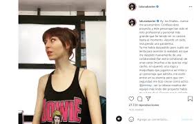 It is a musical telenovela based on the genre of reggaeton. Luna Baxter De La Reina Del Flow 2 Revelo Por Que Tuvo Que Regresar De Urgencia De Mexico Infobae