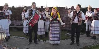 Artista avea programat un spectacol. Doliu In Muzica PopularÄ A Murit O Mare ArtistÄ