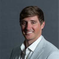 600+ profilů „Keenum“