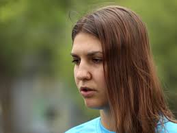 SARAH STRONG: Friends honour former teammate with fundraising dinner for  mental health