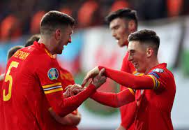 Ricky wilson (43) hat sich getraut! As You Get Older You Just Get Used To It And Take It In Your Stride Harry Wilson On Settling In At Afc Bournemouth And Dealing With Rising Star Status