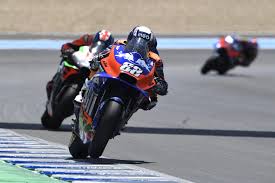 Il sito ufficiale del motogp, moto2, moto3 e motoe con le ultime notizie e tutti gli aggiornamenti sul campionato. Pin Em Miguel Oliveira Motogp