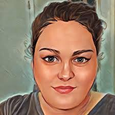 Lillie Beasley's Instagram, Twitter & Facebook