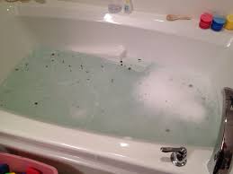 Today i'll show you how to clean a jetted tub with one quick and easy bathroom cleaning hack! Clean Whirlpool Jets With Oxiclean Fill Tub With Hot Water Add 1 Cup Of Oxiclean Let Jets Run For Ab Whirlpool Tub Cleaning Techniques Bathroom Cleaning