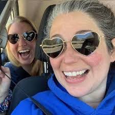 Andrew Rowlett's Instagram, Twitter & Facebook