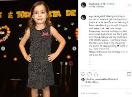 Digugat cerai aura kasih, eryck amaral buka suara & pamerkan wajah putri sulung dari pernikahan sebelumnya. Nikahi Duda Ini Potret Cantik Anak Sambung Aura Kasih Dengan Eryck Amaral Yang Jarang Diperlihatkan Semua Halaman Nakita
